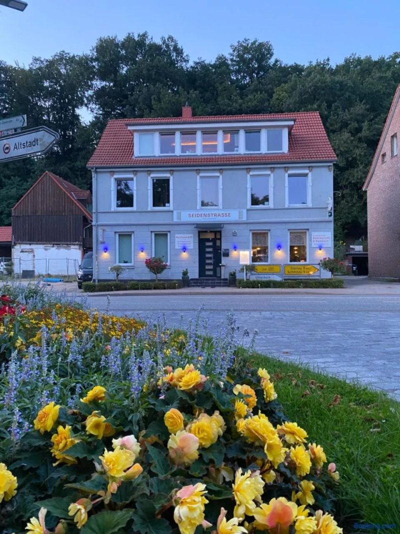 SeidenStrasse Hotel & Restaurant