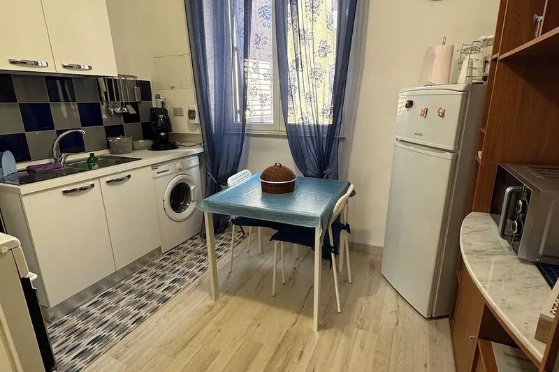Rosalia's house ( apartment in the historical center of Palermo)