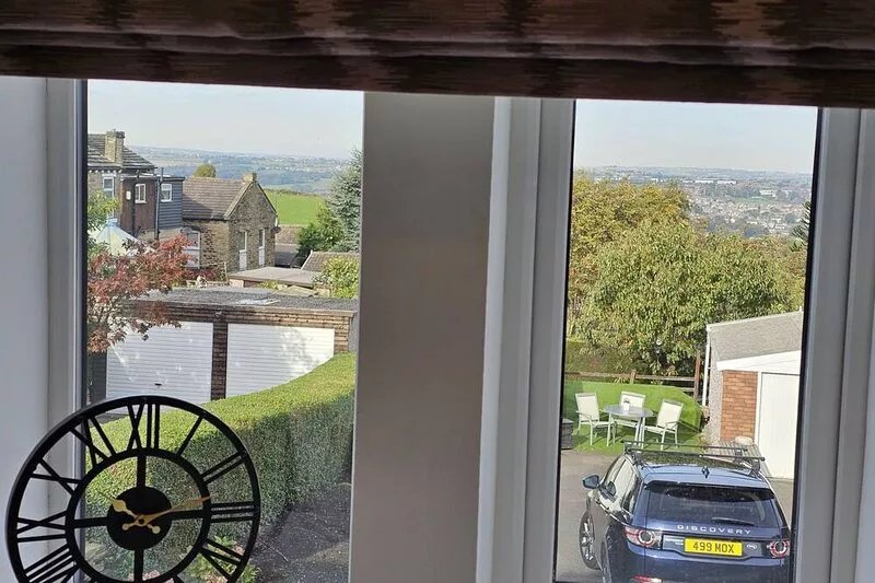 Cottage, close to all major routes to Yorks,Lancs.