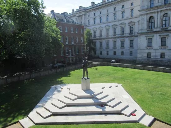 Adm Of Fleet Earl Mountbatten Of Burma Statue