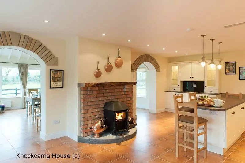 Discover Elegant Country Living less than 5 Minutes from Killarney Town