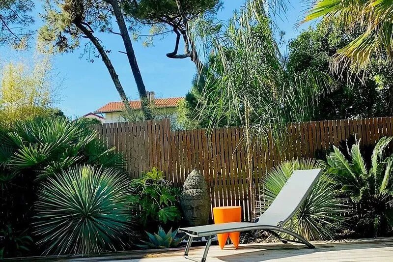 Beautiful 5 * villa 200m from the beach - Heated pool - Everything walking dist.