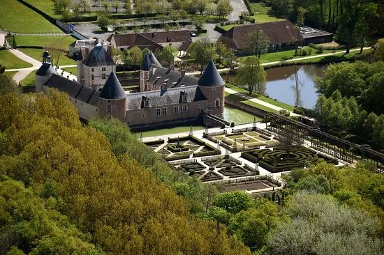 Chateau de Chamerolles