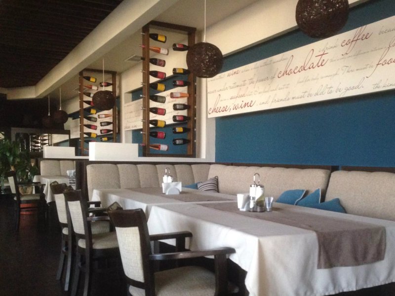 Comodo Restaurant & Carwash