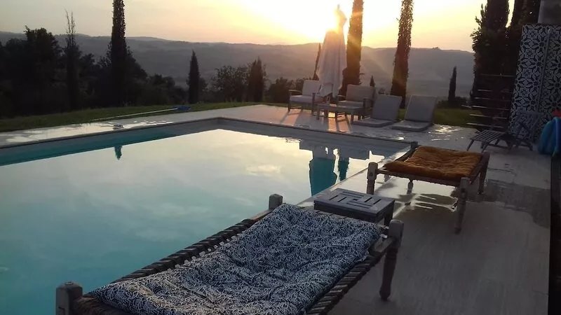 Private and cozy retreat in Montalcino with private pool surrounded by vineyards