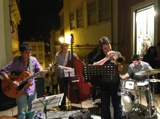 Bar Quebra