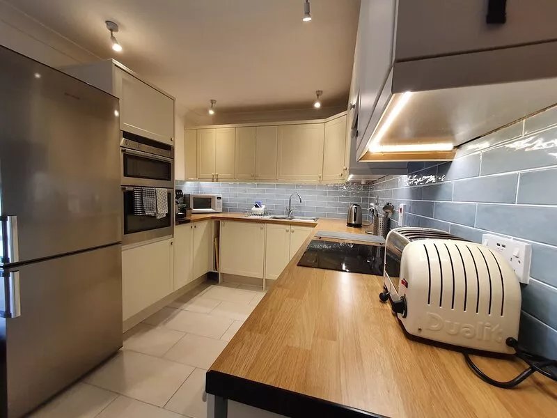 Stunning apartment, perfectly located in the centre of St. Agnes village