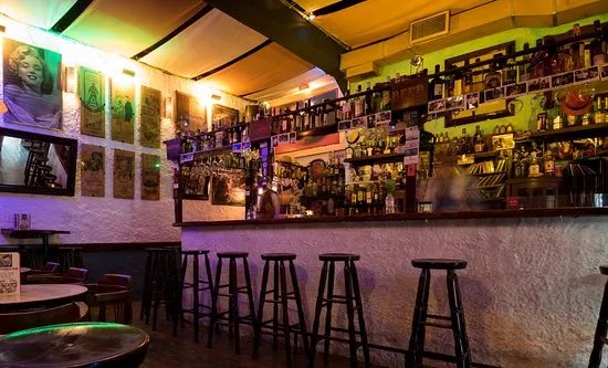 Kentavros Bar