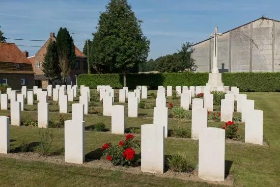 Lindenhoek Chalet Military Cemetery