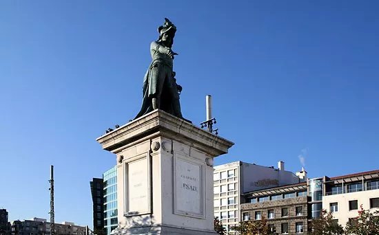 Monument au General Desaix