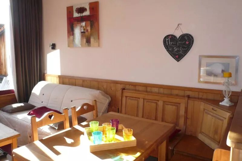 AU SEPIA AVORIAZ Bright cosy DUPLEX 4* . BALCONY. DIRECT ACCESS to the ski slope