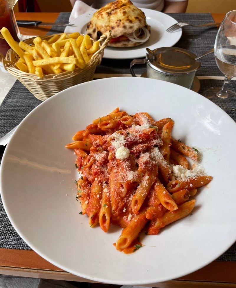 Fulmine Restaurant Pizzeria