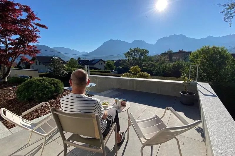 ANNECY LAC BEAUTIFUL FAMILY HOME