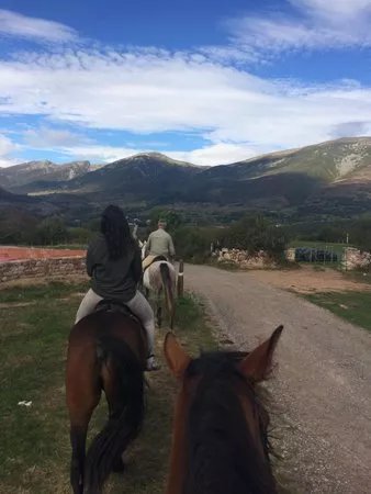 Turismo Ecuestre Abiada - Day Tours