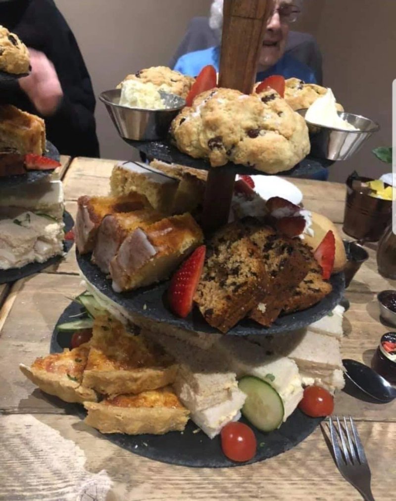 Charlie's Coffee & Cakes