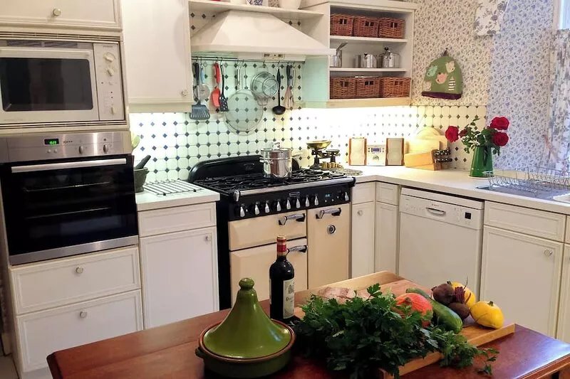 This spacious 19th century house is a great base for families with so much to