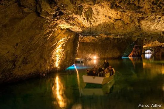 Lac Souterrain de Saint-Leonard