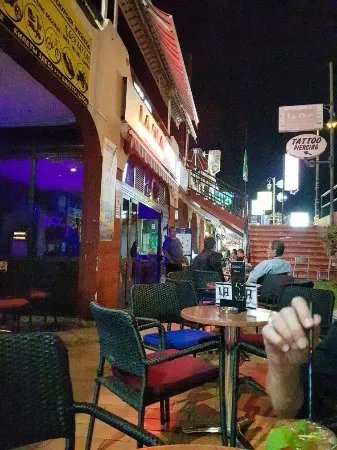 Disco Pub La Ola