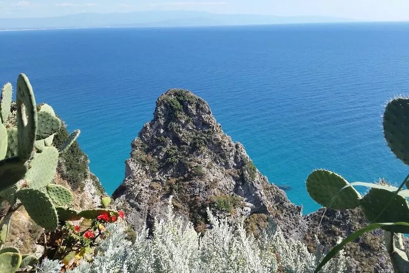 Stunning Family Friendly apartment with breathtaking panoramic sea views