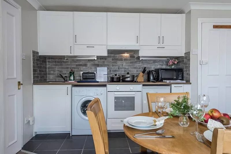 Great apartment-12 minutes by tube to Oxford st!