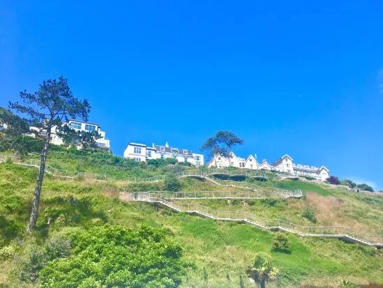 The Royal Terrace Gardens (Rock Walk)
