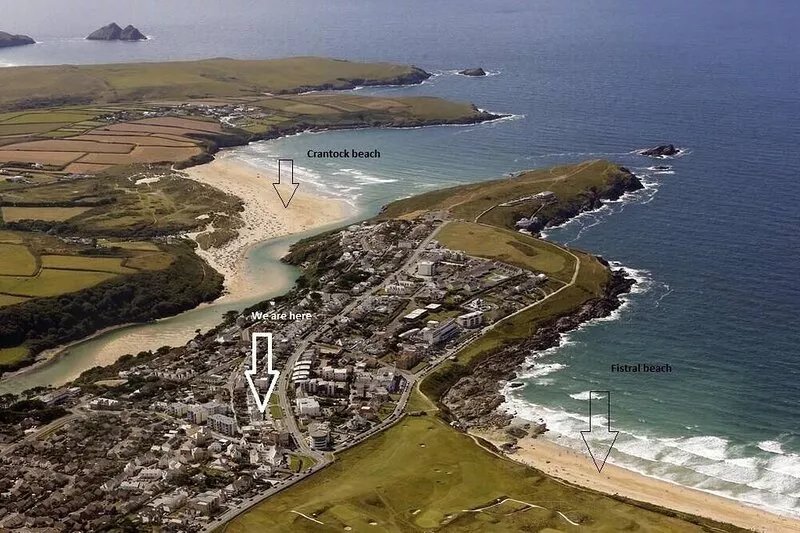 Right by the beach! Pet friendly, close to town, with free parking, and a garden