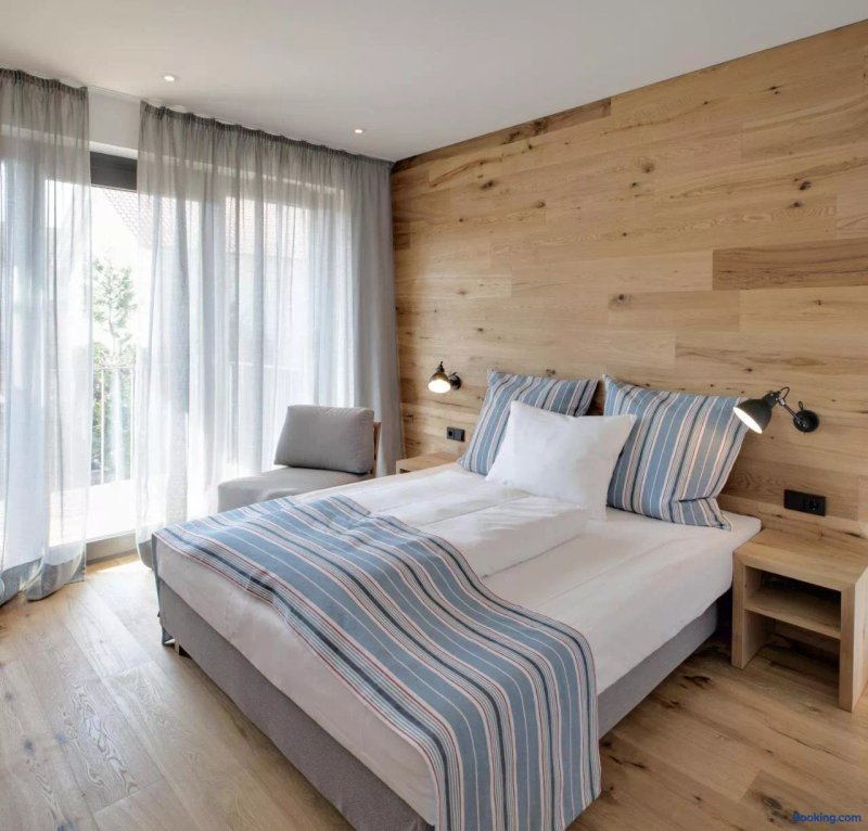 Hotel M120
