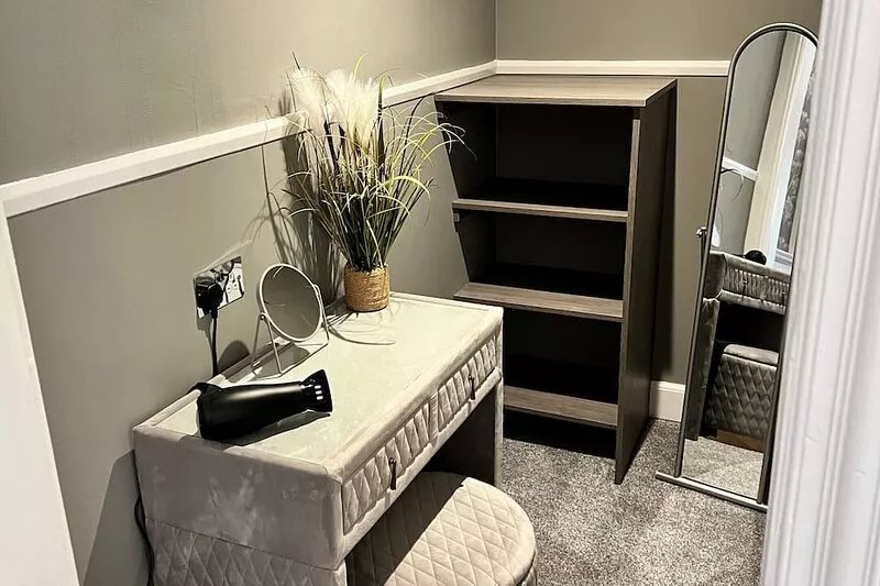 Luxury Studio Bed Apartment - Rossal House