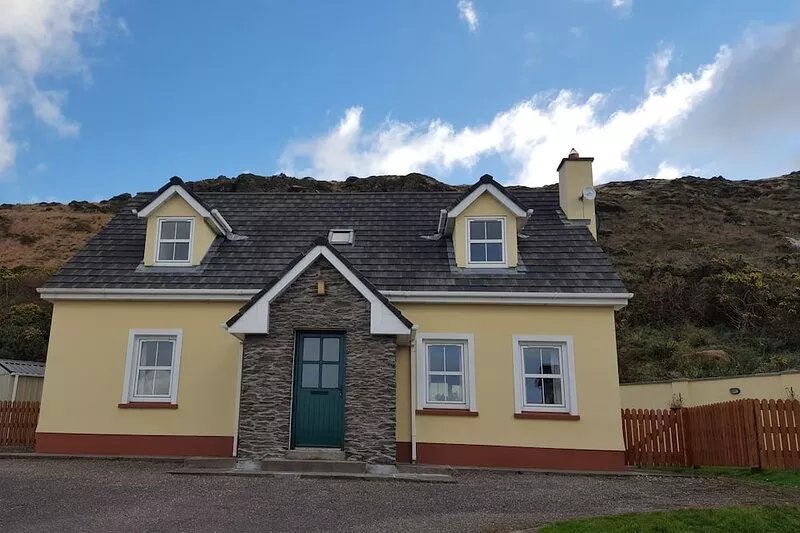 Dingle Peninsula: Beautiful house 'An Máimín' Ballyferriter, Dingle