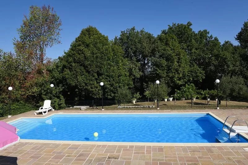 Vacation Home Il Rigattiere private pool, nature, absolute relaxation