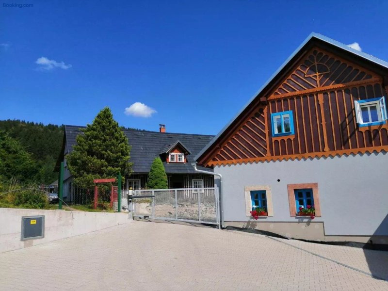 Apartmany Stara Skola