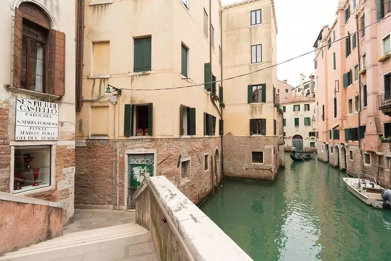 027042-LOC-06126 Ca' Milion - Authentic Venetian House