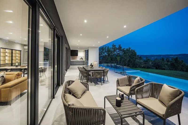 Villa Frantoglio With a Mesmerizing View Over Motovuns Forest