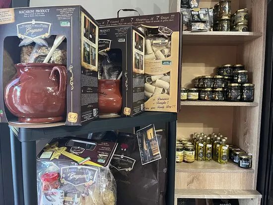 Enoteca Alzacalici Di Matteo Salvatore