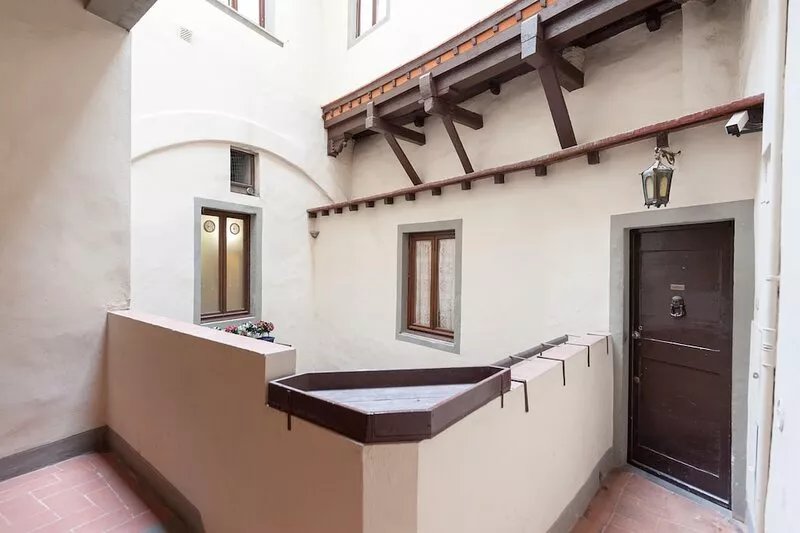 Apartment in a 13th Century palace in the heart of Florence