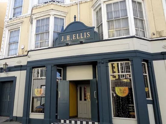 Ellis's Bar