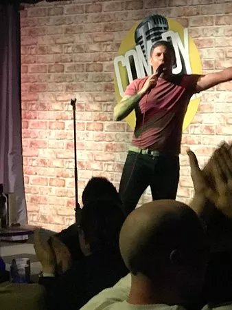 Comedy Lounge
