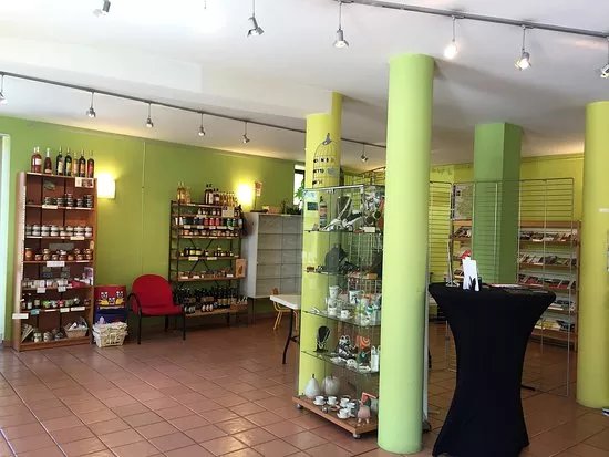 Office de Tourisme des Monts du Limousin, Ambazac