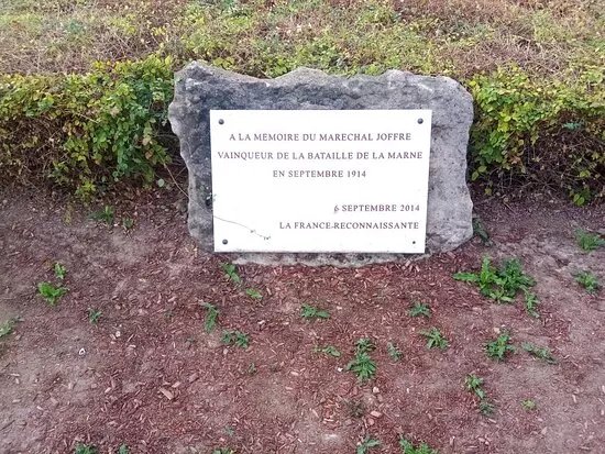 Stele A La Memoire Du Marechal Joffre