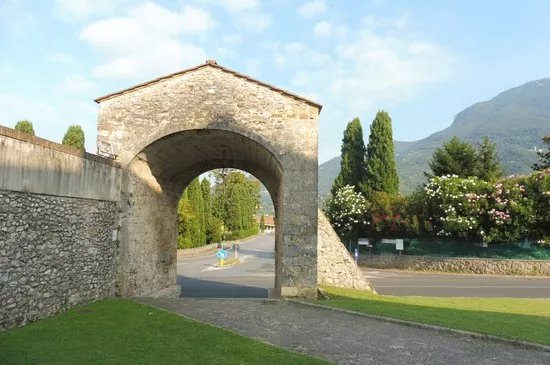 Badia Di San Pietro a Camaiore