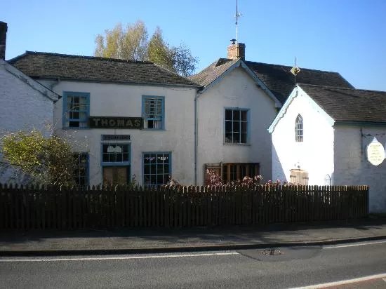 Thomas Shop Bed and Breakfast