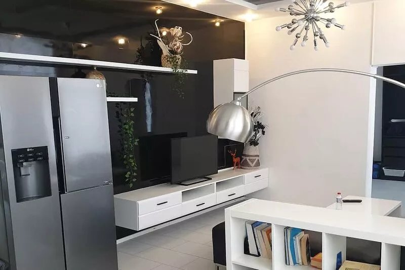 Centrally located apartment near the train station