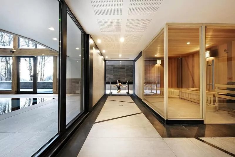 Wifi, view mountain, fitness, swimming pool, sauna, hammam, balcony, parking