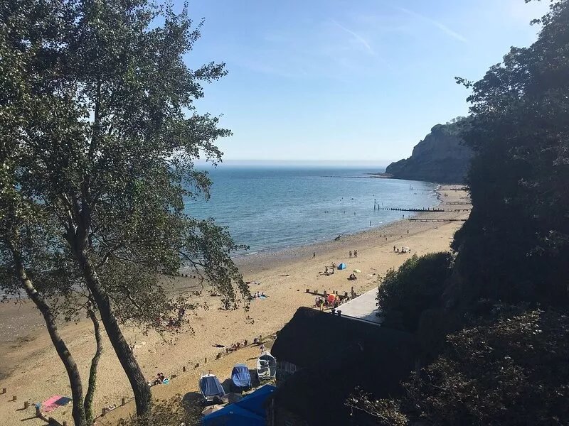 Little Treasure in Heart of Old Village Shanklin + Ferry Discount