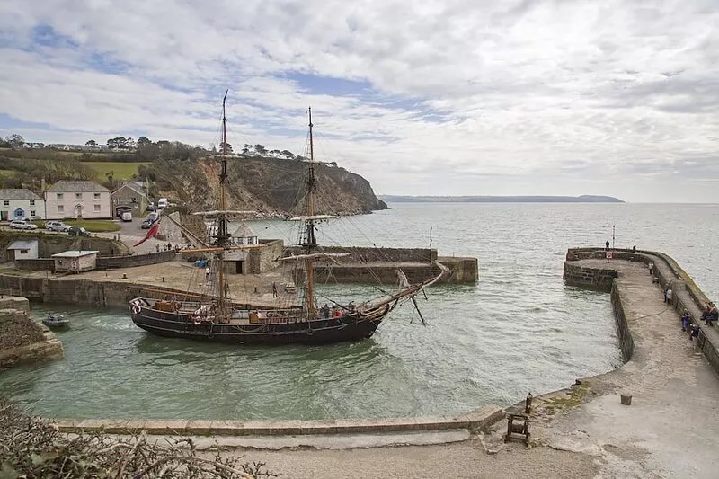 With the South West Coast Path on the doorstep, this property is a real find.