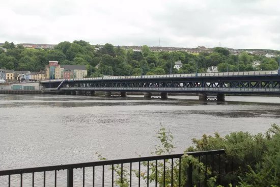 Craigavon Bridge