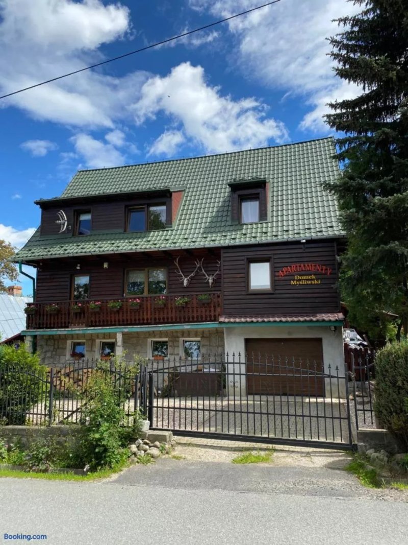 Domek Mysliwski Apartamenty