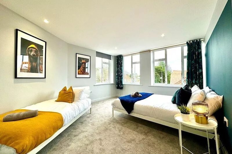 Bournemouth Bliss: 3Bedroom Near Sea & Town Vibes!