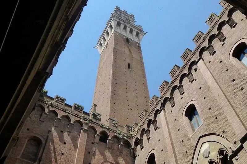 Mantellini Apartment - Siena city center