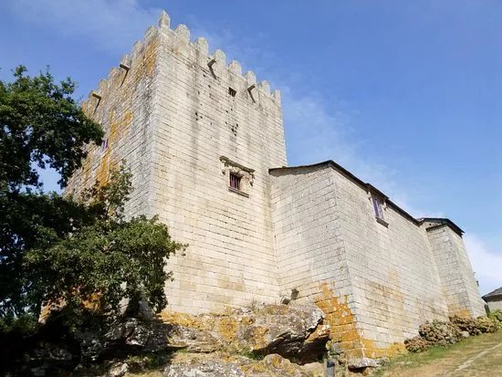 Museo Fortaleza San Paio de Narla